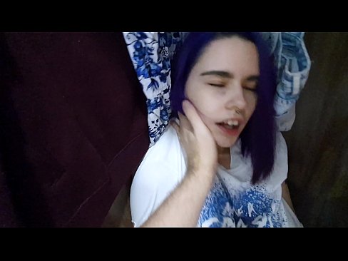❤️ Leidsin oma õe kapist ja aitasin tal cumida ❤️❌ Kvaliteetne porno at et.f150pulse.top ☑